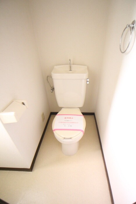 物件内観写真11　(トイレ)