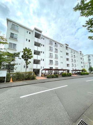 新検見川ビレジ１０号棟（305）外観写真