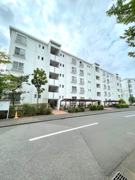 新検見川ビレジ１０号棟（305）外観写真