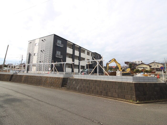 物件外観写真6　(周辺環境)