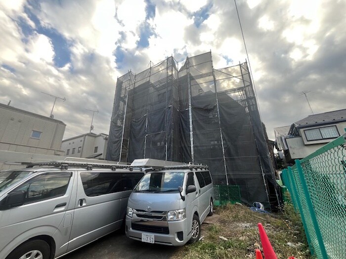 物件外観写真1　(建築中)