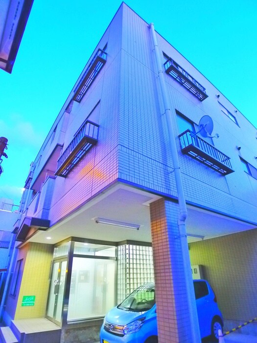 物件外観写真3　(外観写真)