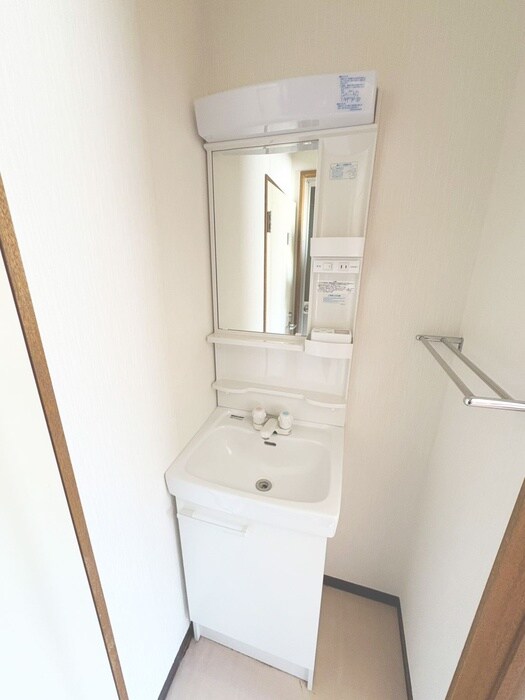 物件内観写真15　(洗面)