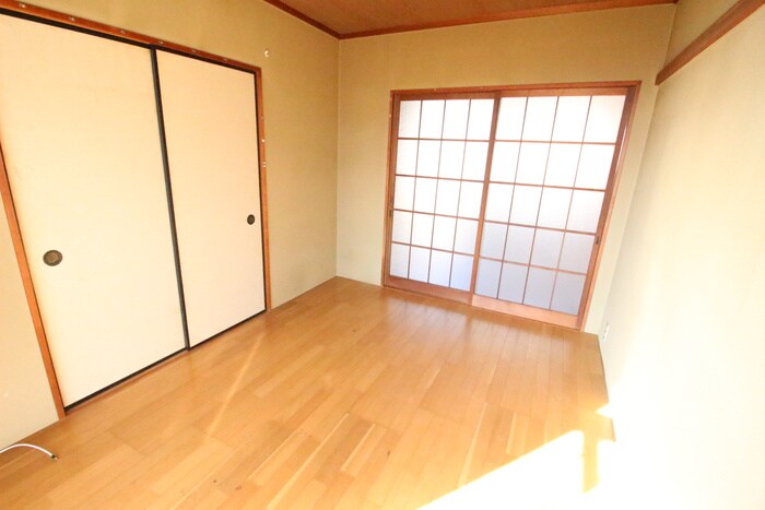 物件内観写真10　(居室)