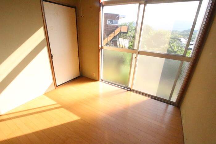 物件内観写真13　(居室)