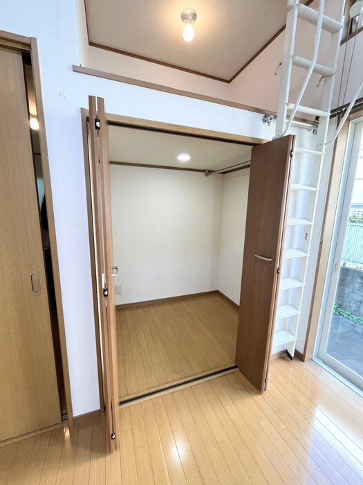 物件内観写真11　(収納)