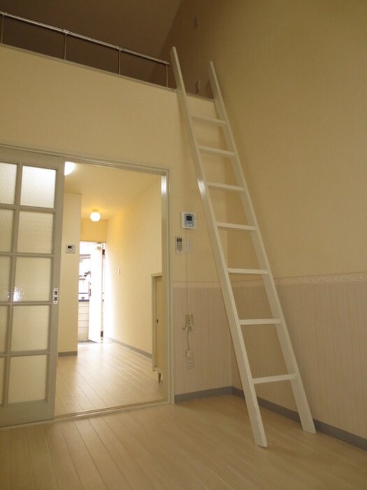 物件内観写真8　(居室)