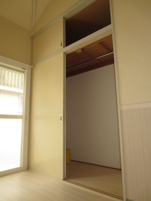 物件内観写真11　(収納)