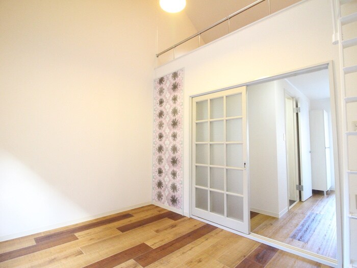 物件内観写真17　(居室)