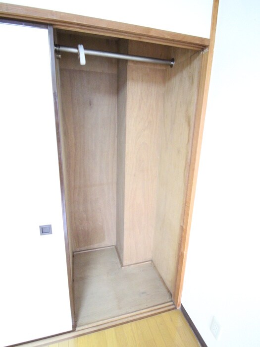 物件内観写真10　(収納)