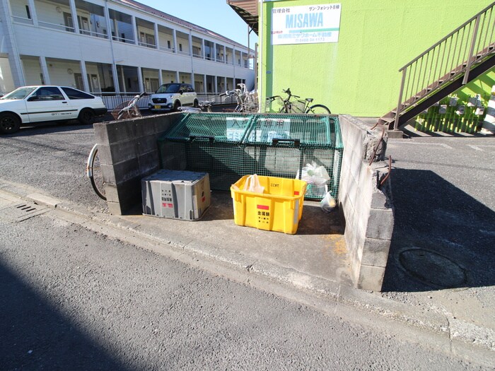 物件外観写真4　(建物設備)