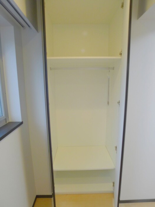 物件内観写真11　(収納)