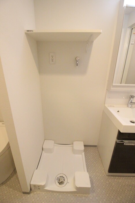 物件内観写真18　(洗濯機置場)