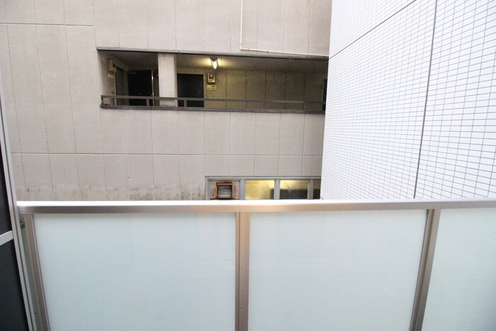 物件内観写真19　(室内からの展望)