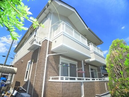 クロ－バ－・セゾン外観写真