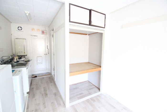 物件内観写真11　(収納)