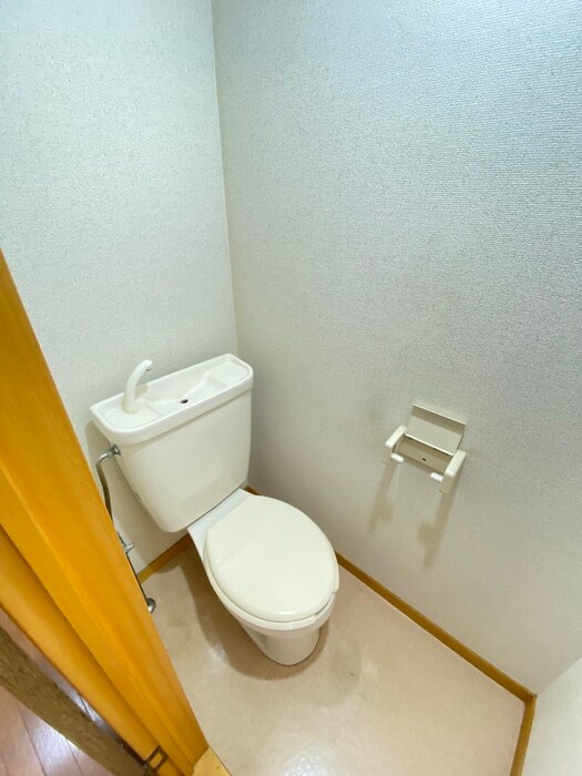 物件内観写真13　(トイレ)