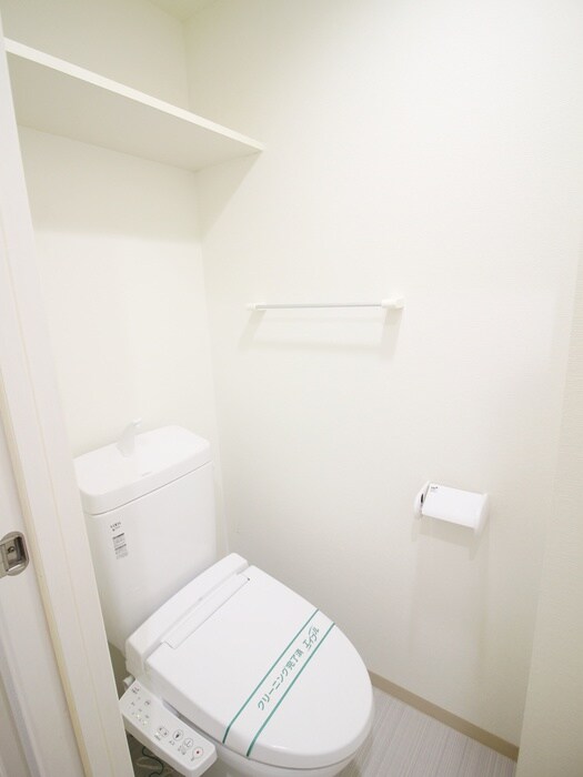 物件内観写真17　(トイレ)