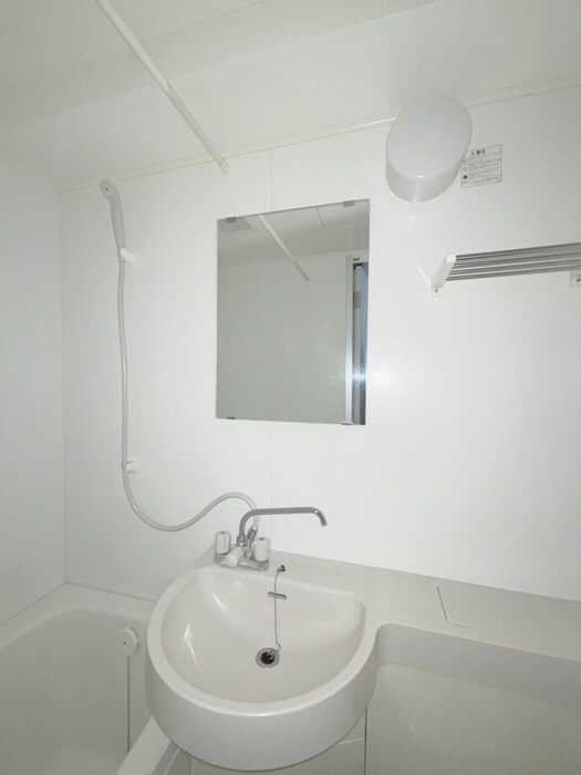 物件内観写真11　(洗面)