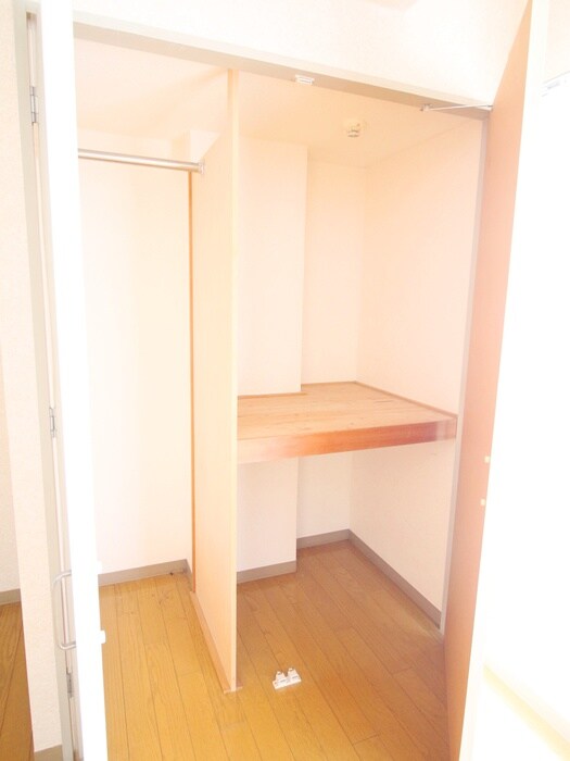 物件内観写真14　(収納)