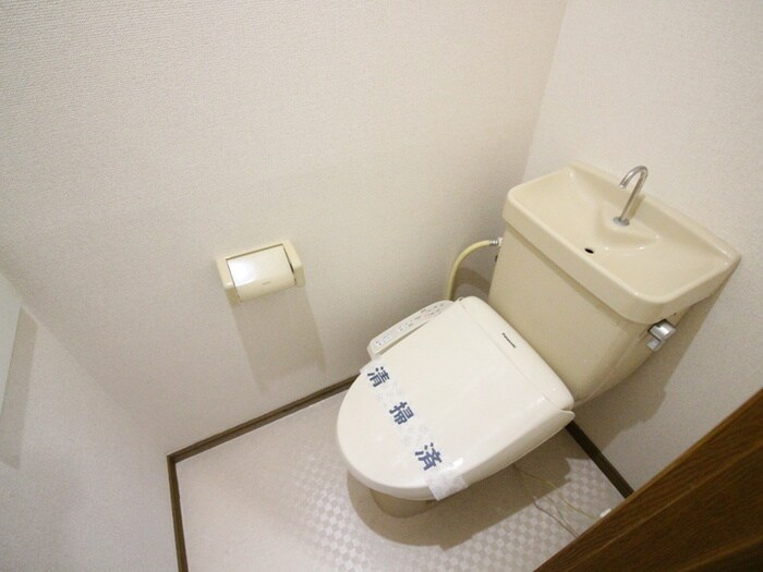 物件内観写真9　(トイレ)