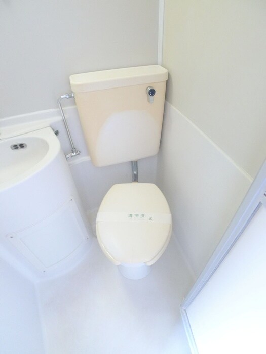 物件内観写真15　(トイレ)