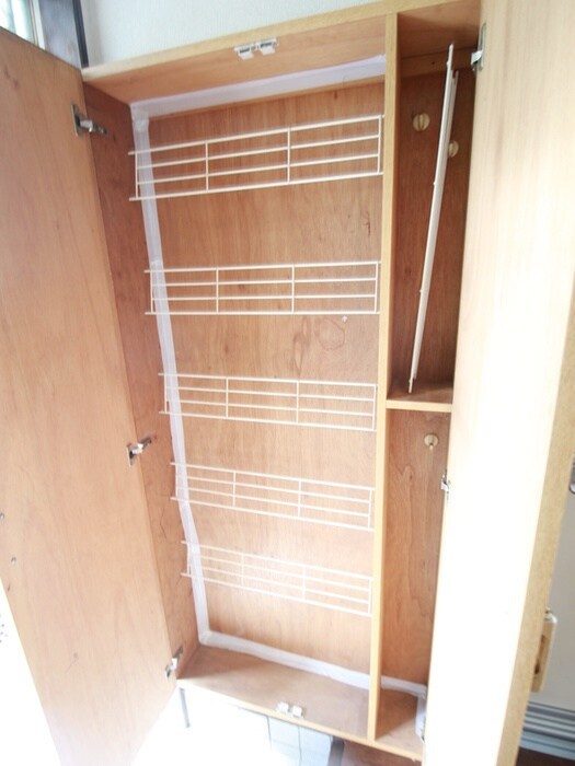 物件内観写真19　(靴箱)