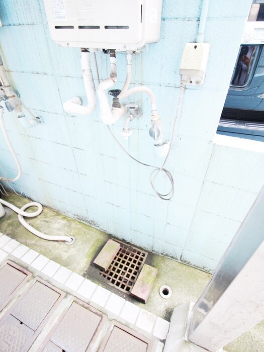 物件内観写真20　(洗濯機置場)