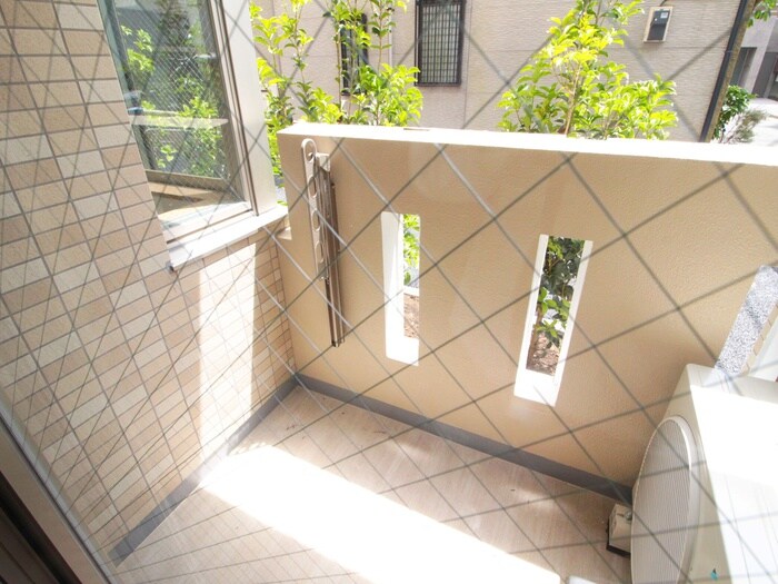 物件内観写真18　(ベランダ・バルコニー)