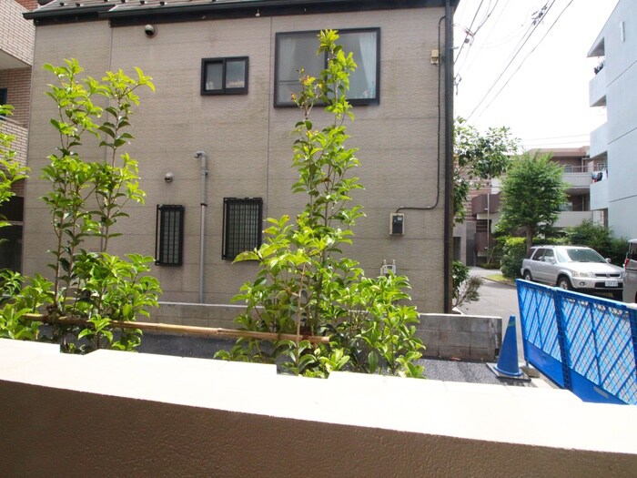 物件内観写真19　(室内からの展望)