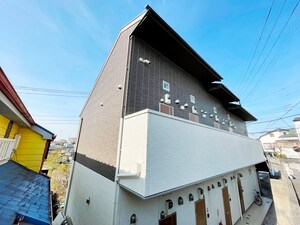 アザーレ・クオン読売ランド前外観写真