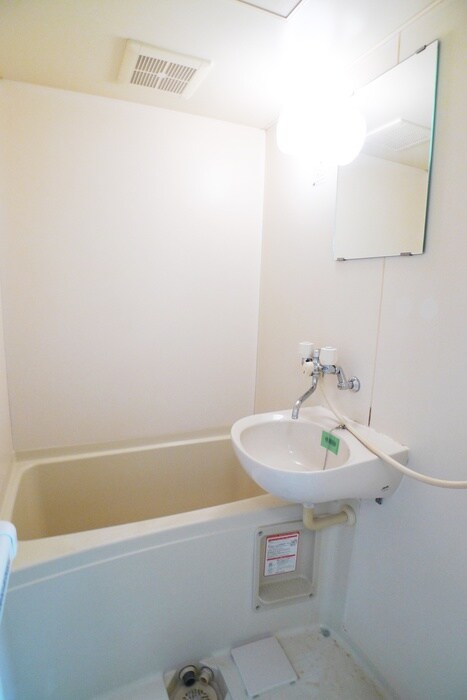 物件内観写真10　(バス／シャワールーム等)