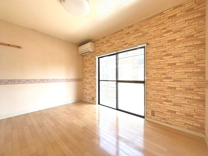 物件内観写真10　(居室)
