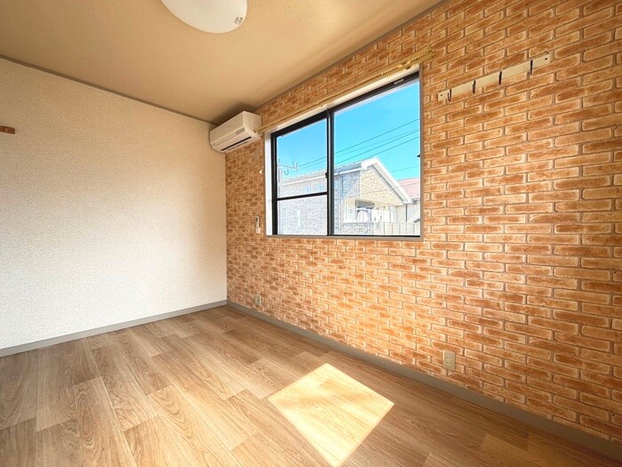 物件内観写真10　(居室)