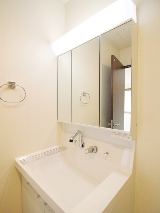 舎人戸建Ｆの洗面