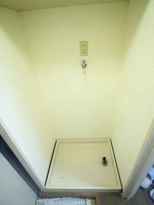 物件内観写真19　(洗濯機置場)