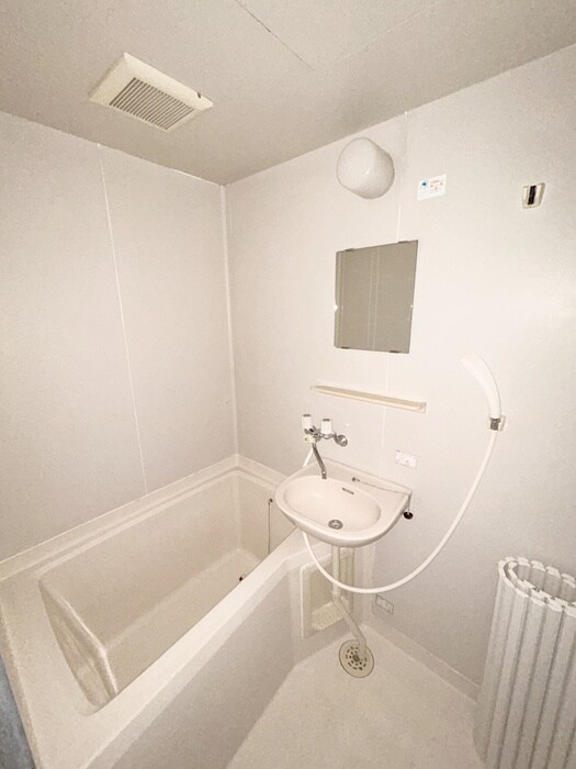 物件内観写真10　(バス／シャワールーム等)