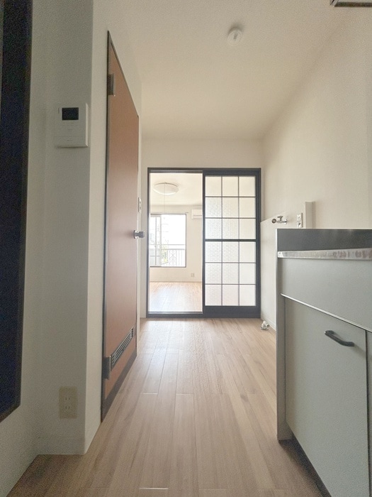 物件内観写真18　(廊下)