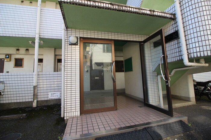 ビクトリアＫのエントランス部分