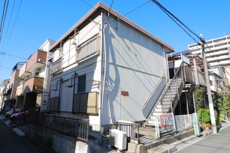 サンハウス外観写真