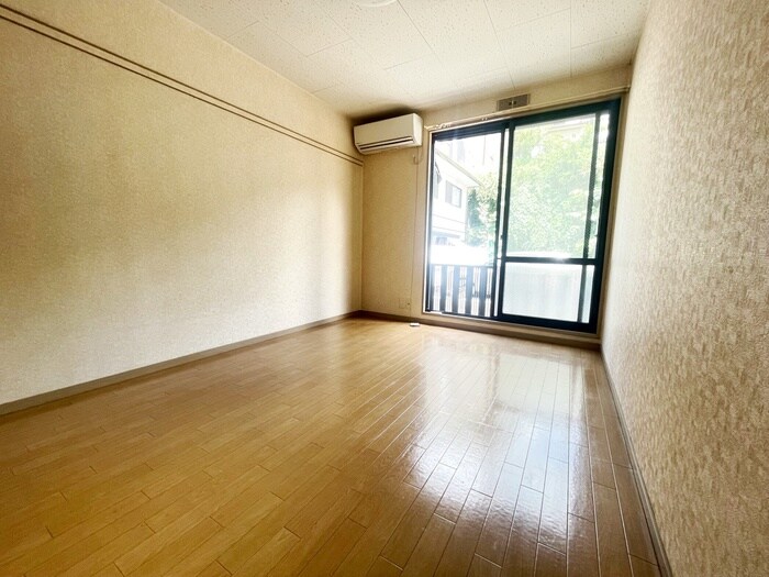 物件内観写真15　(居室)