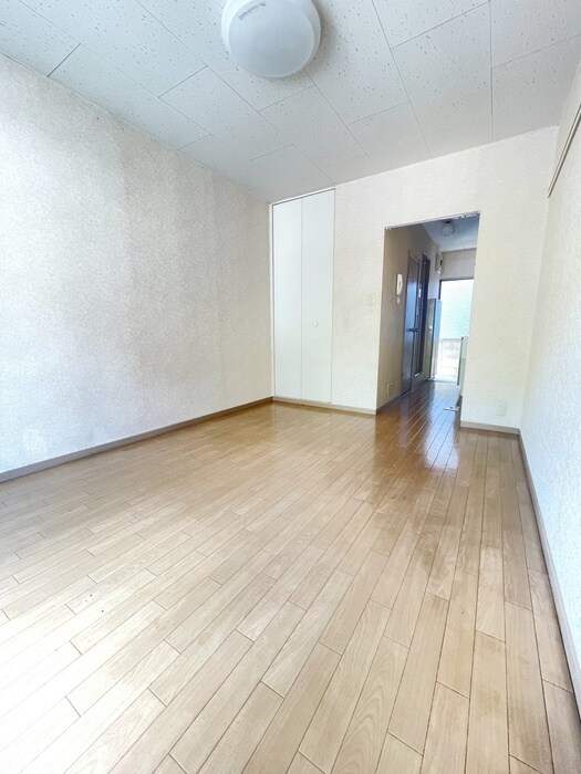 物件内観写真16　(居室)