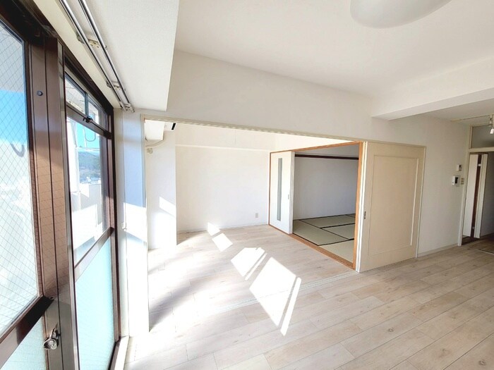 物件内観写真8　(居室)