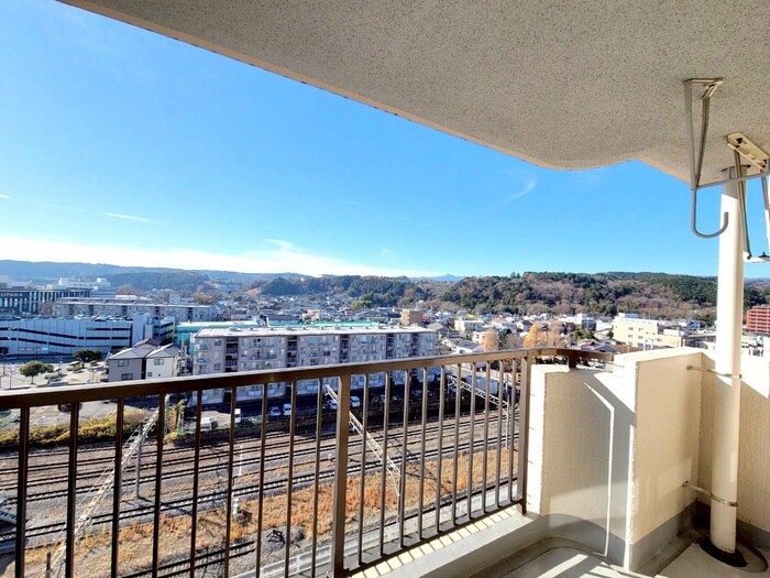 物件内観写真10　(室内からの展望)