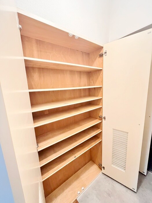 物件内観写真17　(靴箱)