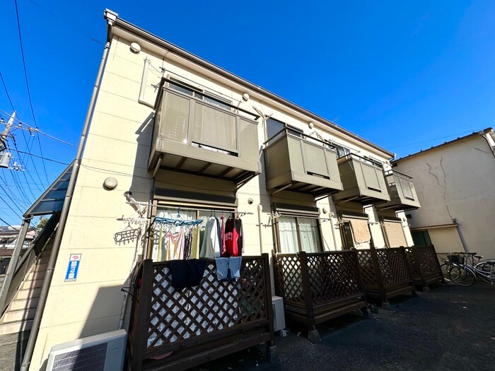 メゾンド・ミカミの物件外観写真