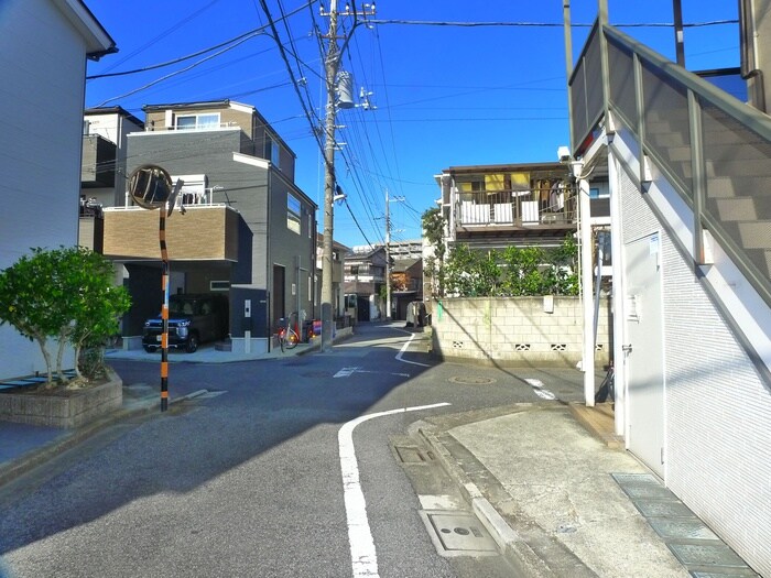 物件外観写真6　(周辺環境)