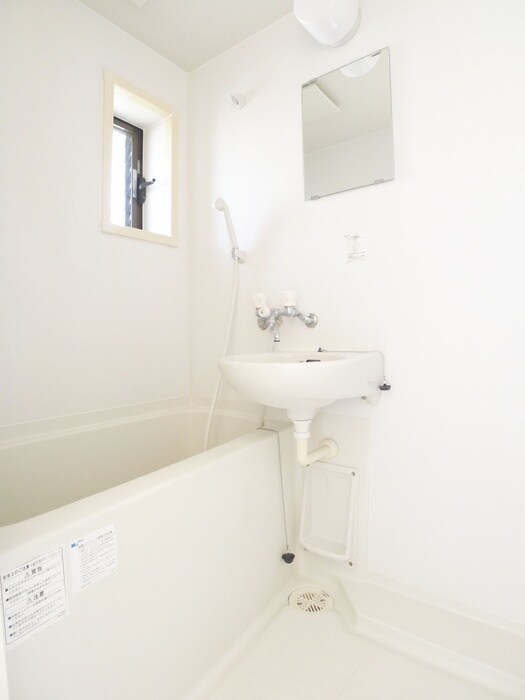 物件内観写真13　(バス／シャワールーム等)