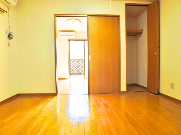 物件内観写真17　(居室)