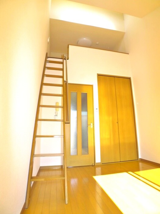 物件内観写真19　(ロフト)